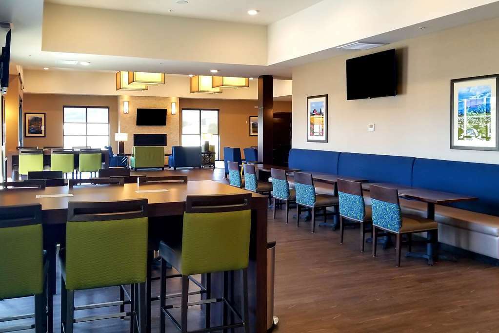 Comfort Suites Burlington Near I-5 Restaurante foto